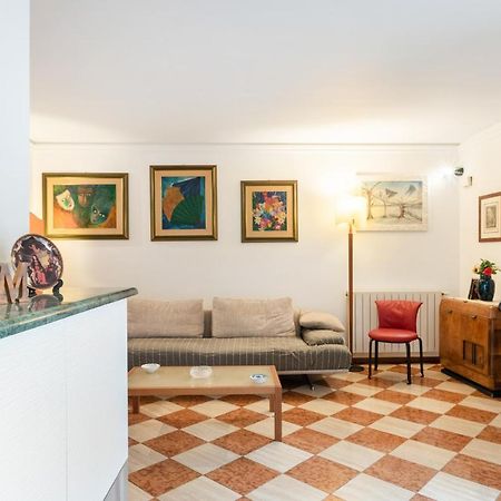 Via Etnea Cozy Apartment With Balcony カターニア エクステリア 写真