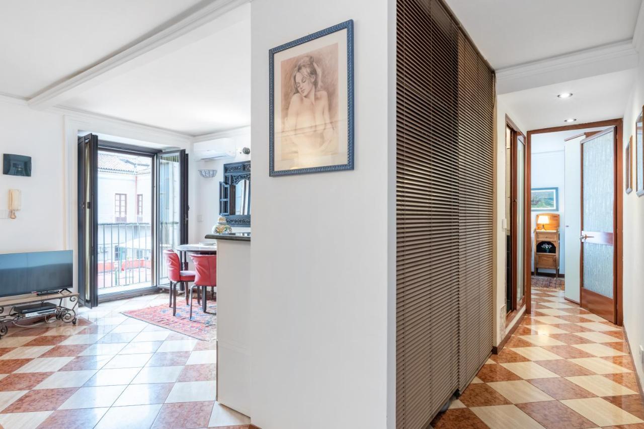 Via Etnea Cozy Apartment With Balcony カターニア エクステリア 写真